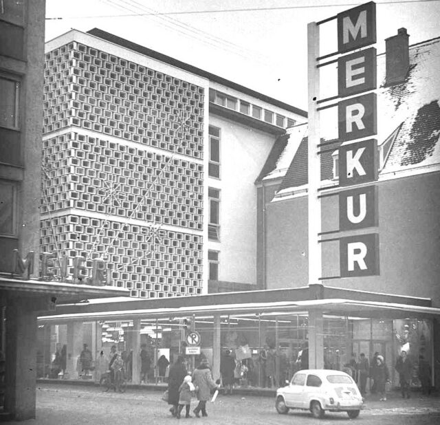 Warenhaus Merkur, Ingolstadt, ca. 1957-58 (c) facebook_ShiftN