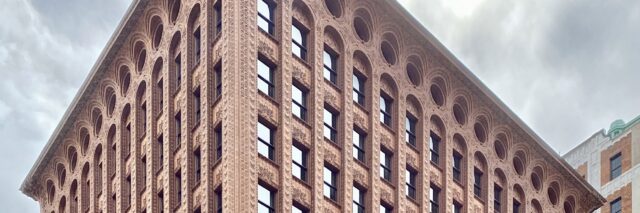 Dankmar Adler und Louis Sullivan, Prdential-Guarantee Building, Buffalo, NY, 1896 (c) Wiki Commons
