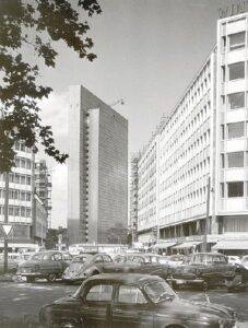 HPP, Drei-Scheiben-Haus der Thyssen AG (Foto Dolf Siebert, 1965) (c) Stadtarchiv Düsseldorf