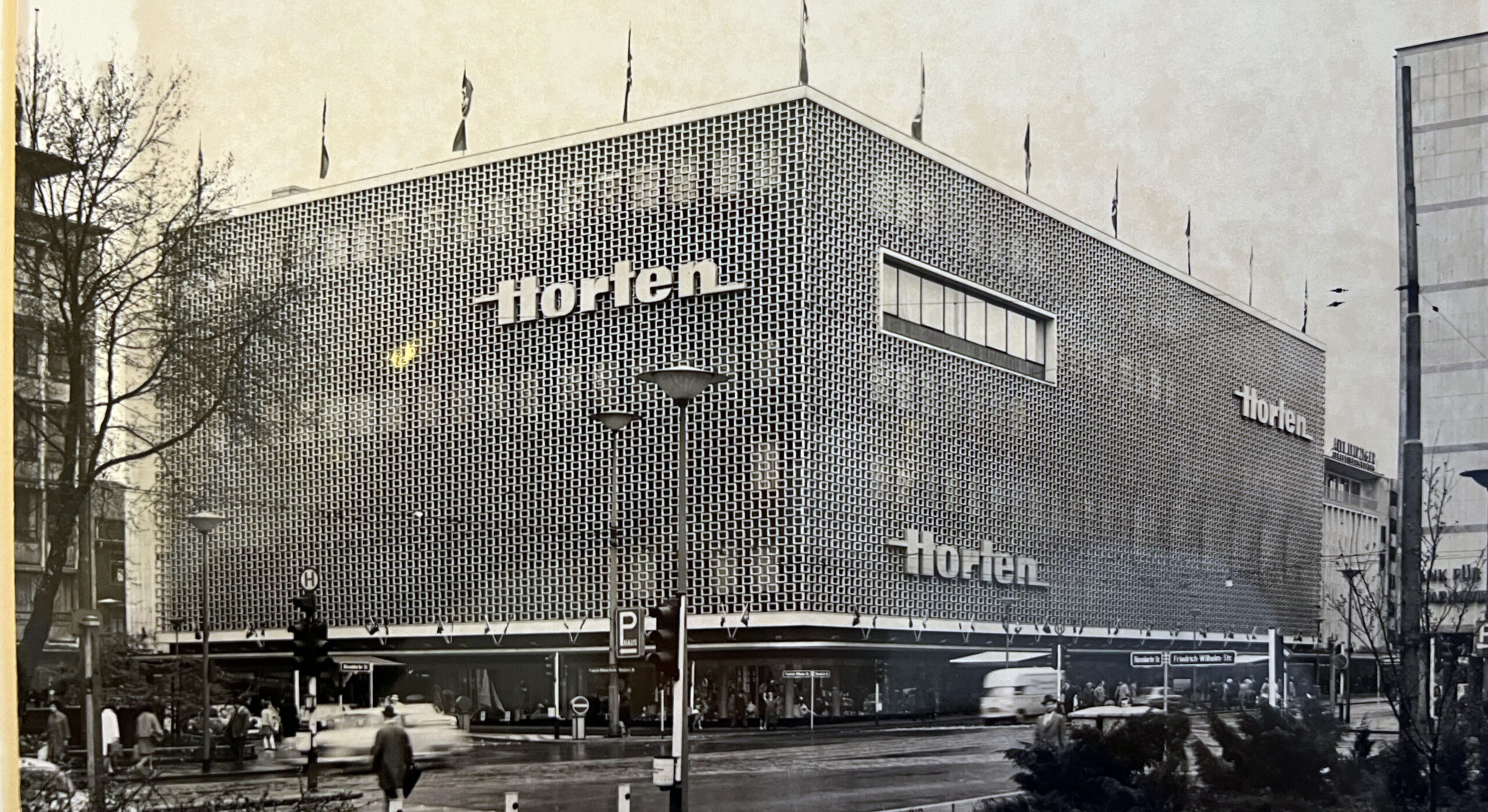 Helmut Rhode, RKK, Warenhaus Merkur, Duisburg 1958 (c) Garsoffky, Privat 