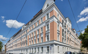K. Bach, L. Simony, Lobmeyerhof, Wien (c) Wiseg.at