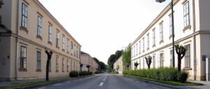 Marienthal, Hauptstraße, Arbeiterwohnhäuser vor 1869 (c) Wiki Commons