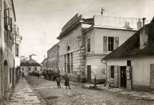 Charles Moreau, Synagoge in der Unterberggasse in Eisenstadt, 1831 (© Bruno Reiffenstein, um 1910, Fotografie, Austrian Archives, Imagno, picturedesk.com)
