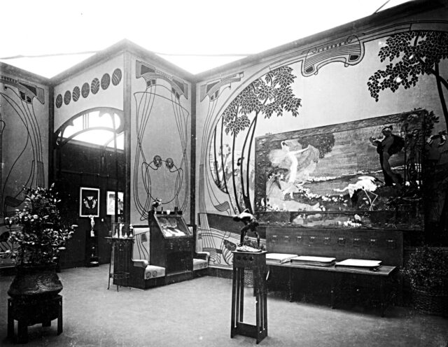 Josef Hoffmann, Raum der Wiener Kunstgewerbeschule, Exposition Universelle, Paris 1900 © MAK, KI 7401-1